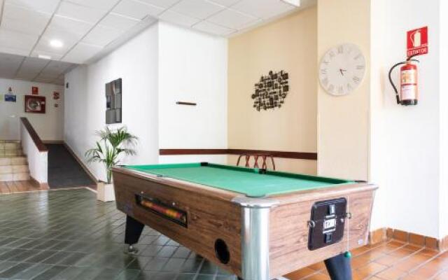 Tropic Apartments