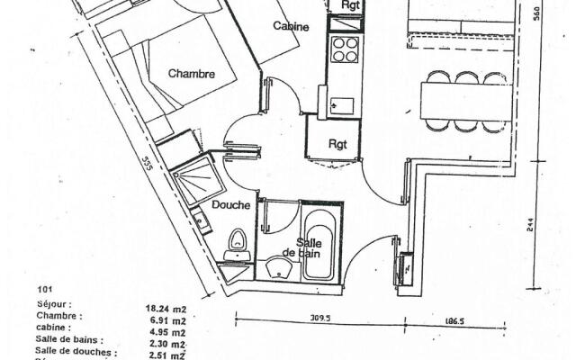 Appartement La Plagne-Tarentaise, 3 pièces, 6 personnes - FR-1-353-79