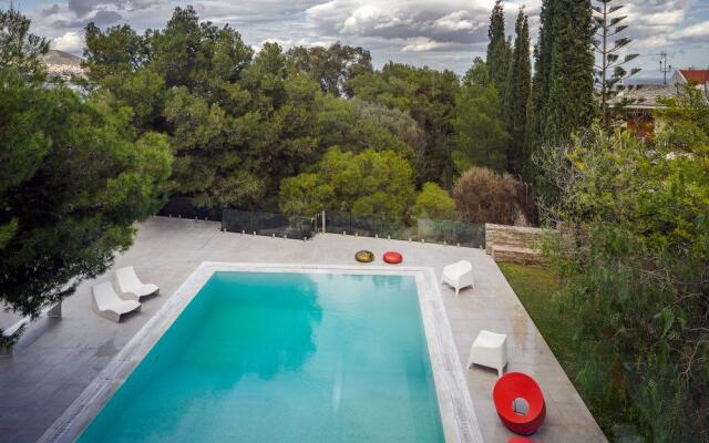 Minimal Blue Villa