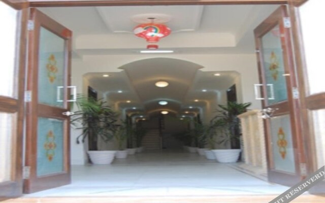 Siddhi Vinayak Hotel