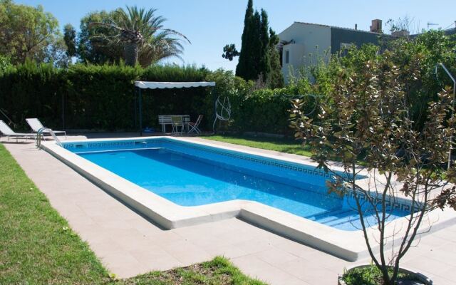 Modern Holiday Home in St Jaume d'Enveja with Private Pool