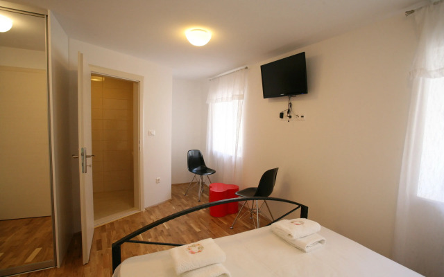 Rooms Biljana