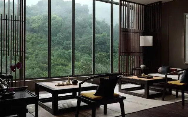 Hongzhushan Hotel