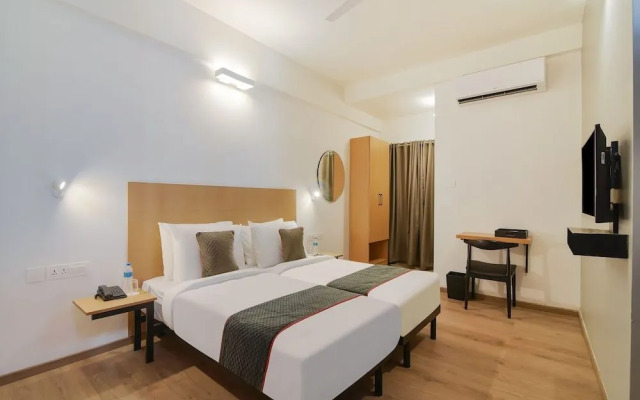 OYO Townhouse 124 Srm Kuppakonam Pudur