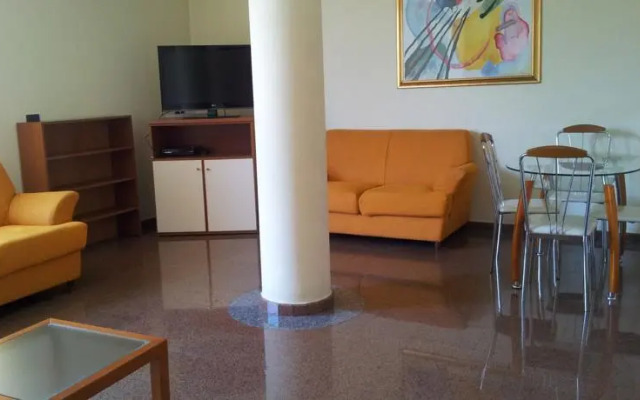 Residence Yezeguelian