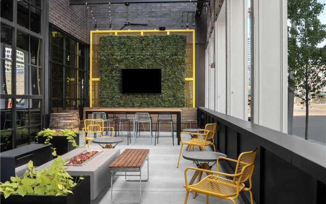 Caption By Hyatt Beale Street Memphis