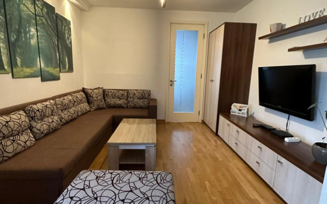 Nevena Belville Apartments