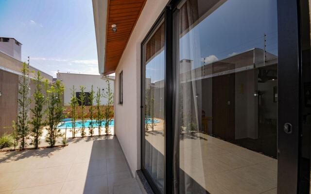 12 Hóspedes - Piscina Àgua Salgada e Área Gourmet