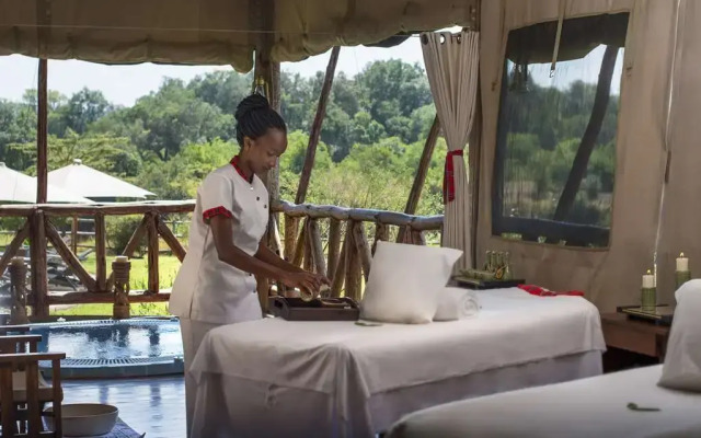 Neptune Mara Rianta Luxury Camp
