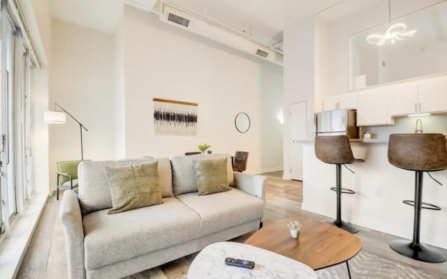 CozySuites The Block Skybridge Access
