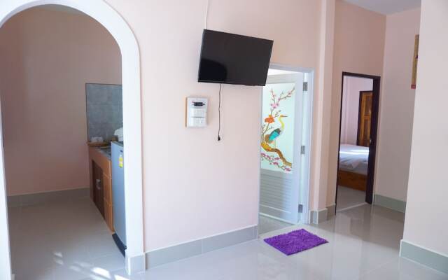 LoveWuaLaen Resort