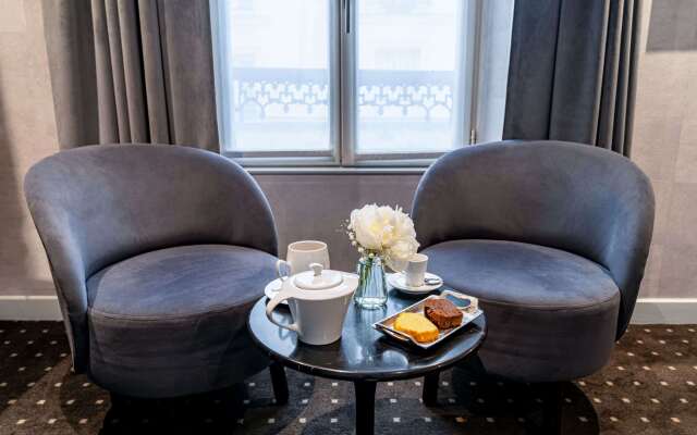 Hôtel de La Paix Tour Eiffel