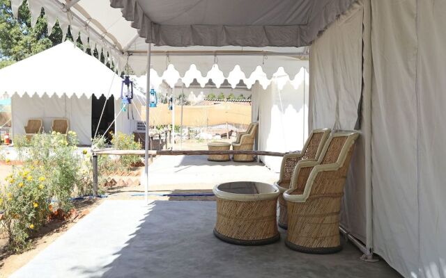 OYO 10684 Kishan Camps Resort