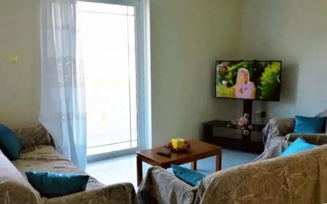 Remarkable 2-bed Apartment in Kissamos