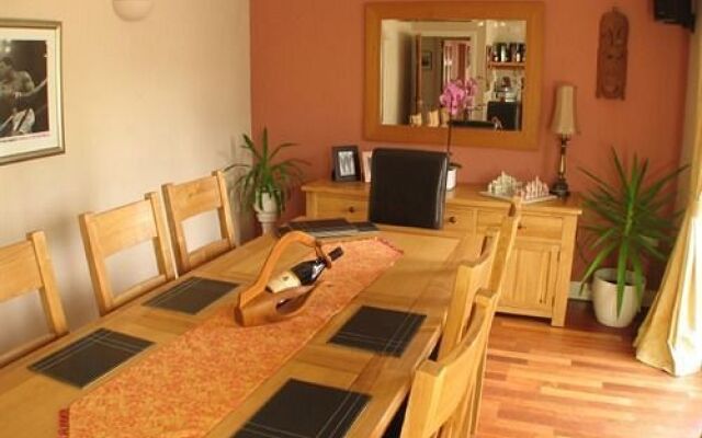 Roseville Bed & Breakfast