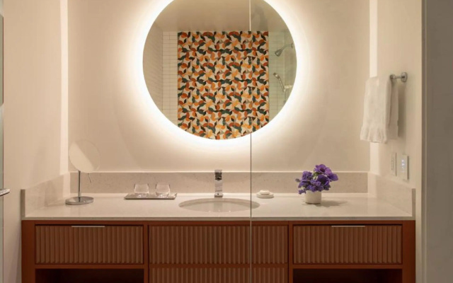 Lake Nona Wave Hotel