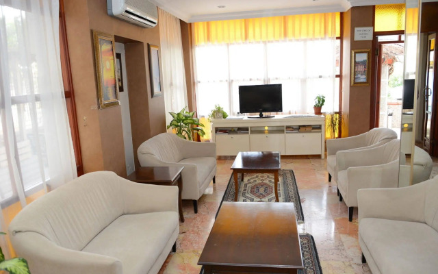 Sherwood Premio Hotel