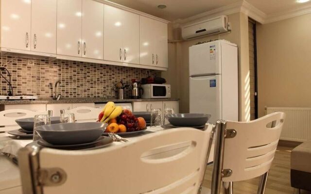 Noi Suites