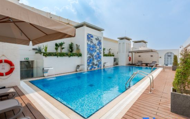 Artan Residence and Suites