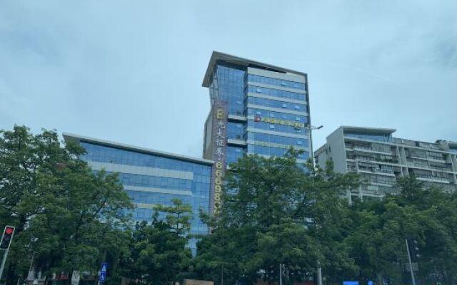 Zhuoyue Business Hotel