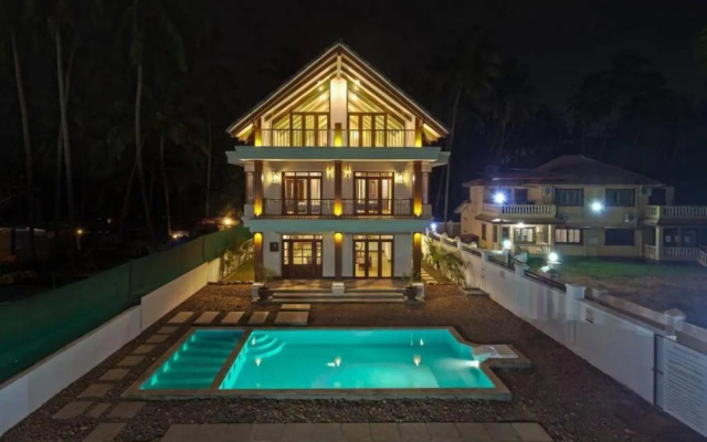 10BHK Super Luxury Villa with Private Pool
