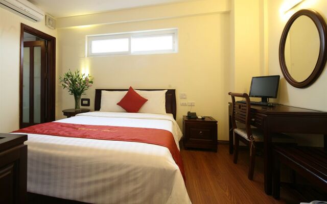 Charming 2 Hotel