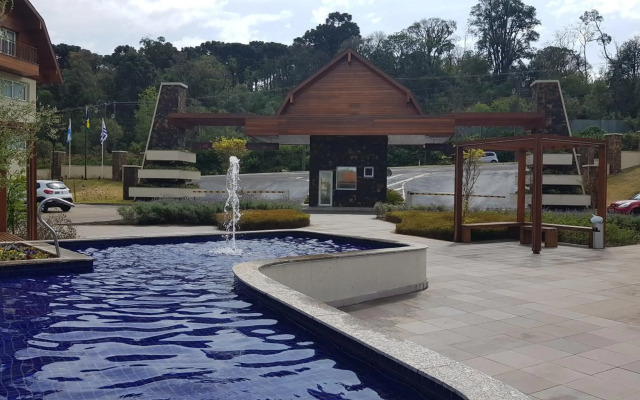 Laghetto Resort Golden