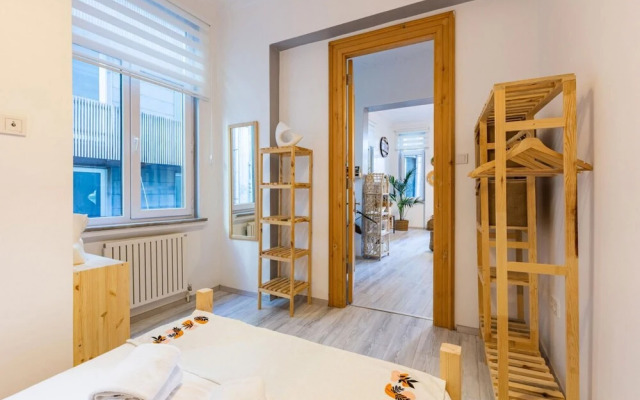 Exceptional Flat Near Metro and Galata