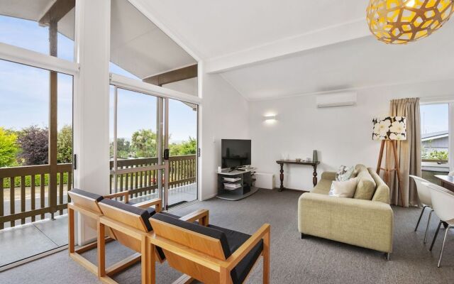 Te Awa View Holiday Home