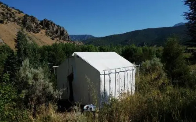 Bristol Cabins