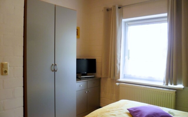 Modern Apartment in Ludersfeld Lower Saxony near Forest