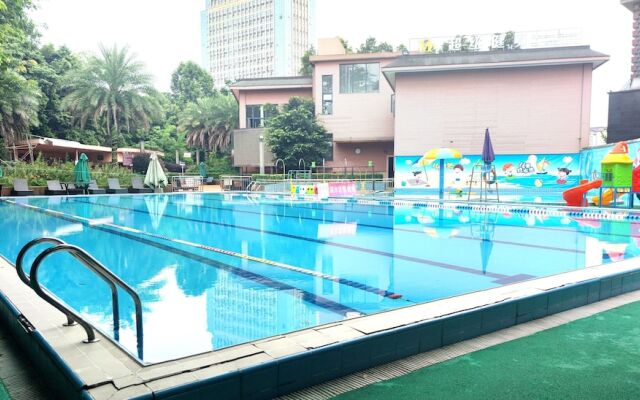 Crowne Plaza Dujiangyan by IHG