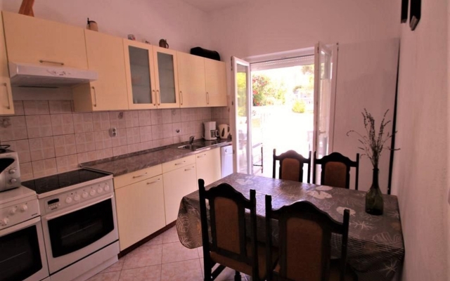 Apartment Mili - 250 m from sea: A1 Marjetka Rab, Island Rab