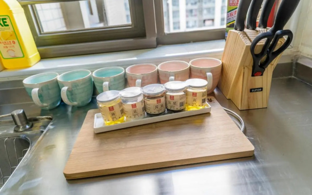 Zhengzhou Zhongyuan·Shenglong square