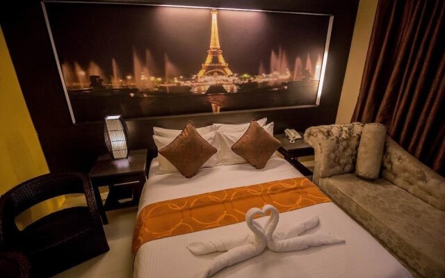 The Red Palm Suites and Restaurant
