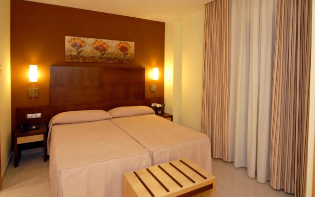 Hotel Macami