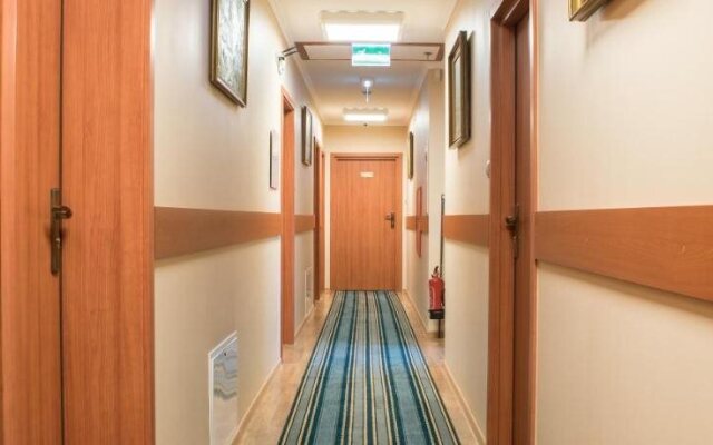 Hotel Brochów