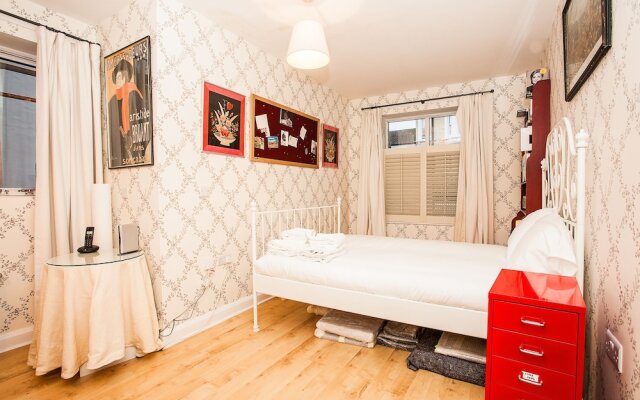 Gorgeous Spacious 3 Bed Apartment in Clapham