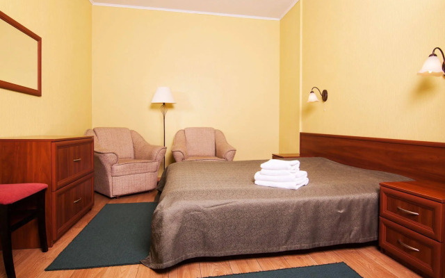 Mini hotel on Geroiv Energetykiv,18
