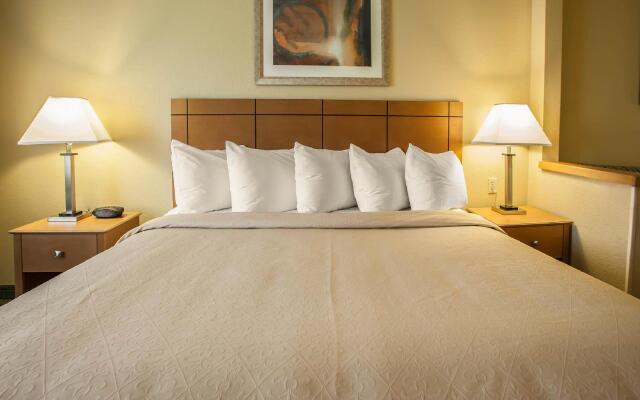 Quality Inn Forsyth - Decatur