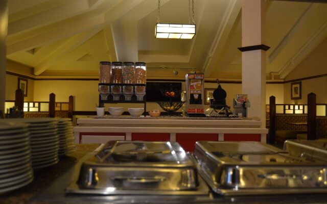 Economy Hotel Plus Wichita