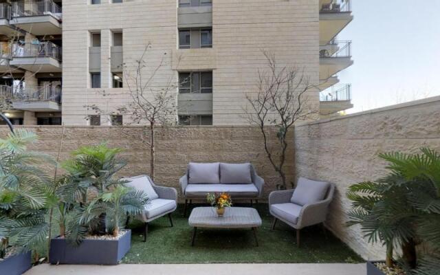 Haneviim Court Luxury by Rental Israel