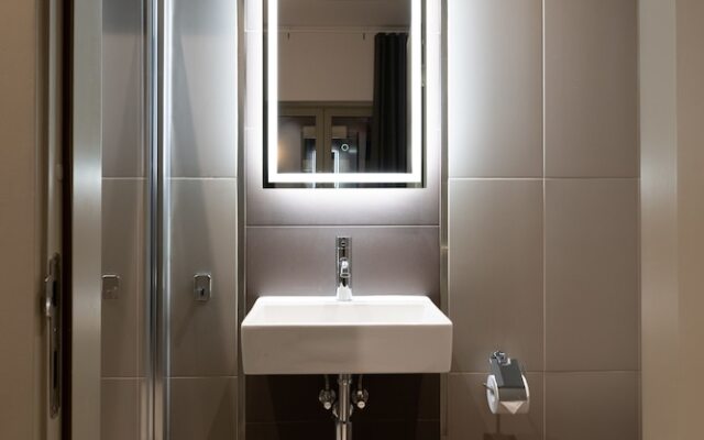 MAREA Central Apartments