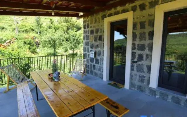 River Home Villa