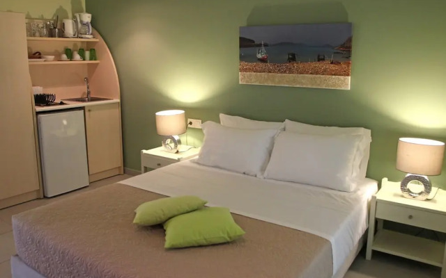 Effi Apartments