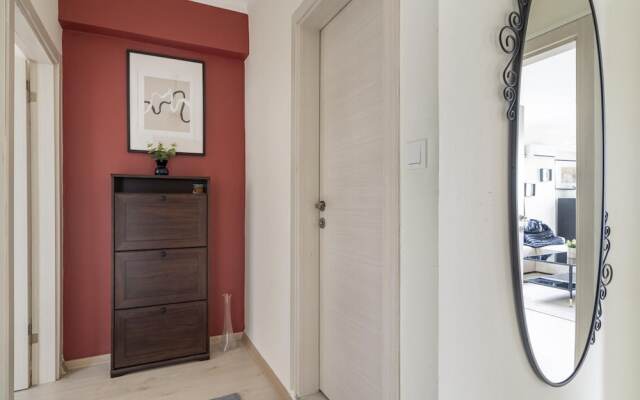 Missafir Modern Flat With Balcony on Bagdat Street