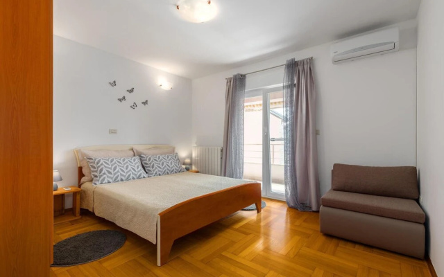 Nice Home in Porec With Wifi and 2 Bedrooms - Hotel in Porec - Photo 4