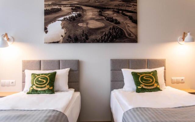 Bungalows at Sierra Golf Resort