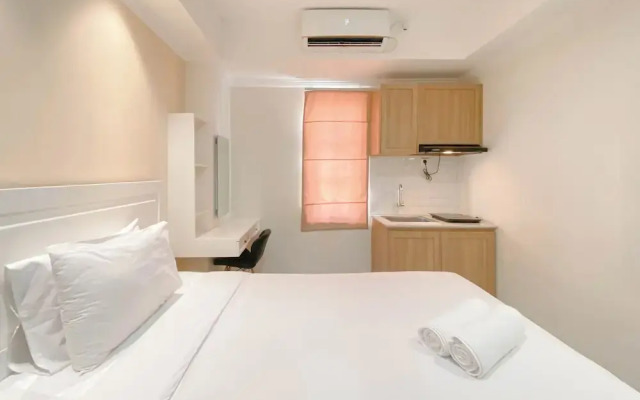Cozy And Warm Studio Room At Paltrow City
