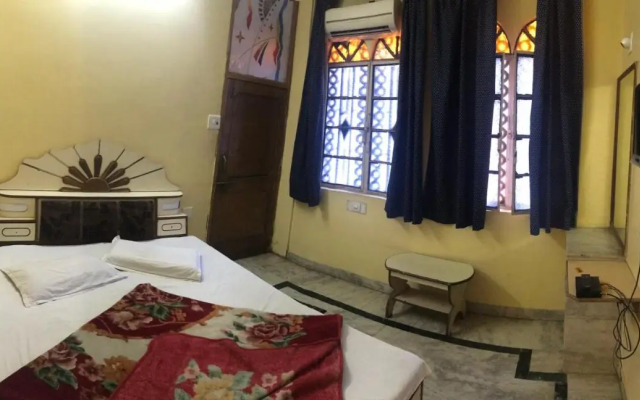 Hotel Shree Jee Darshan